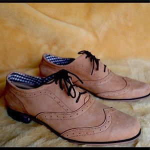 Sand Wingtip Leather Shoes